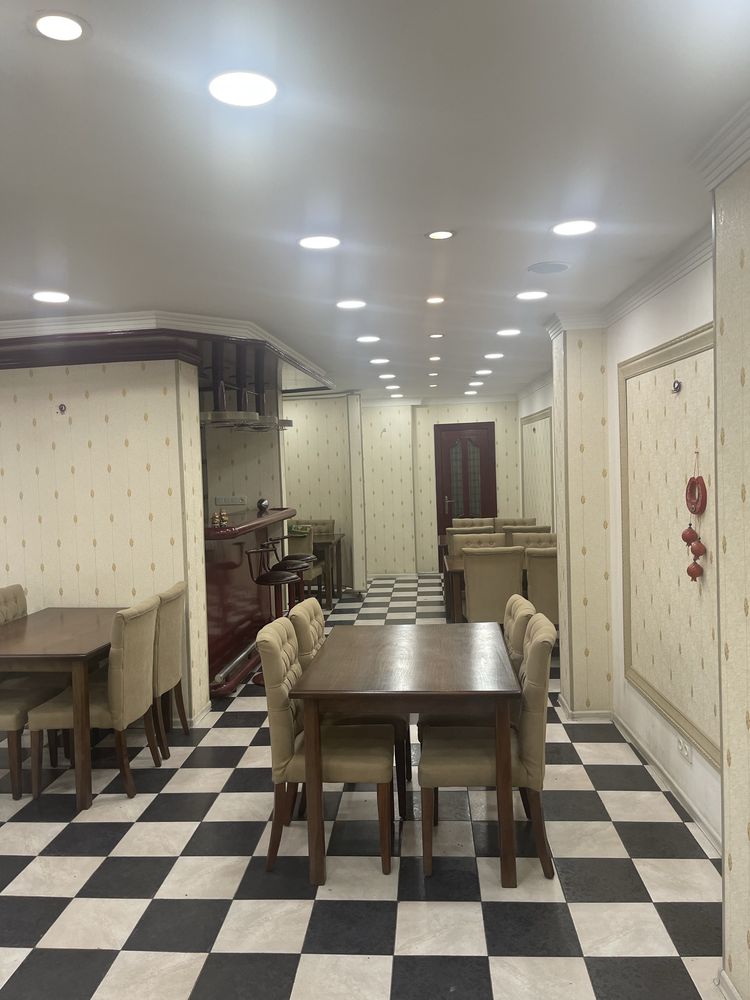 Комплект мебели из ресторана