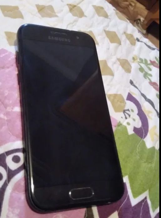 Продам телефон телефон