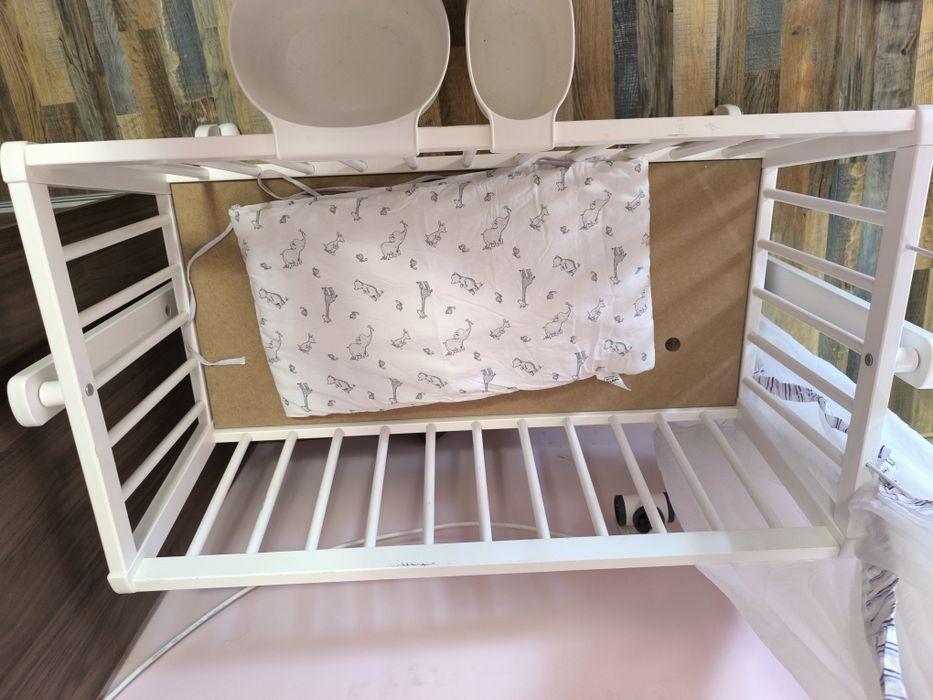 Бебешка кошара с колелца