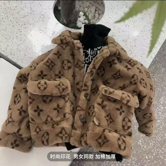 Детская одежда и обувь