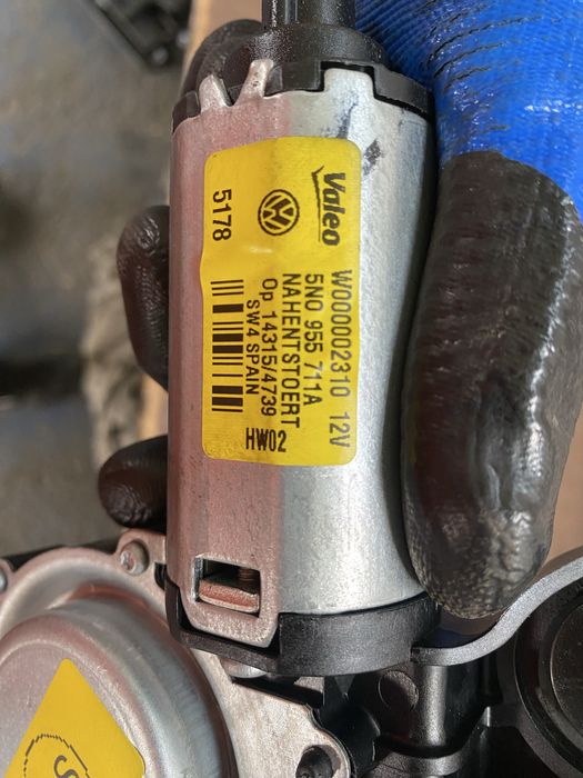 Motoras stergator luneta vw tiguan 5n 5n0955711A