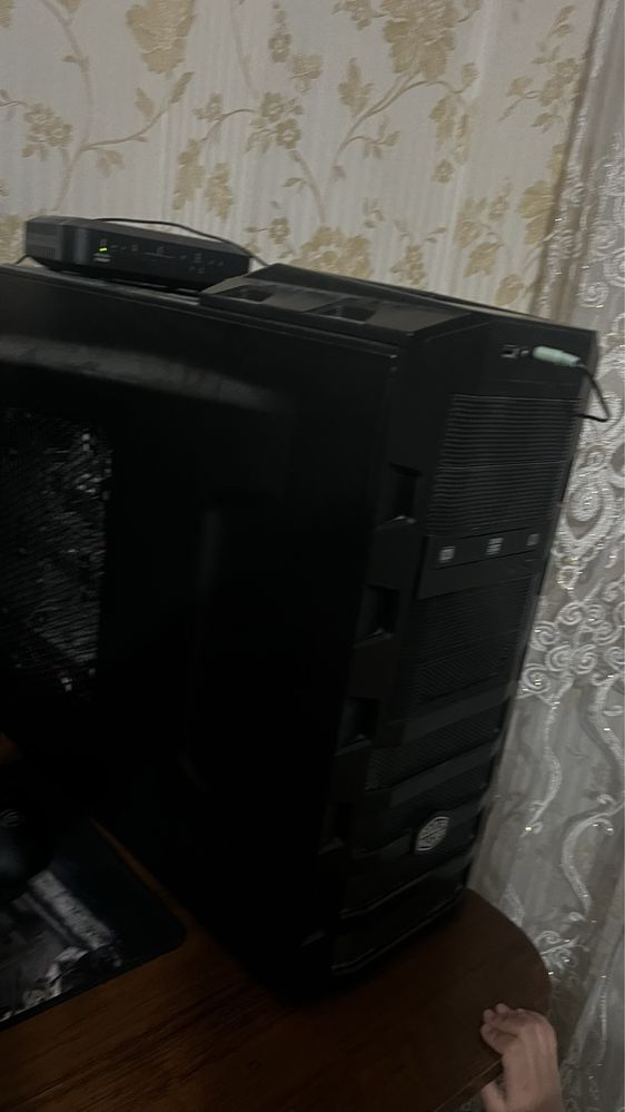 Продам компьютер  2 трбайт с монитором
