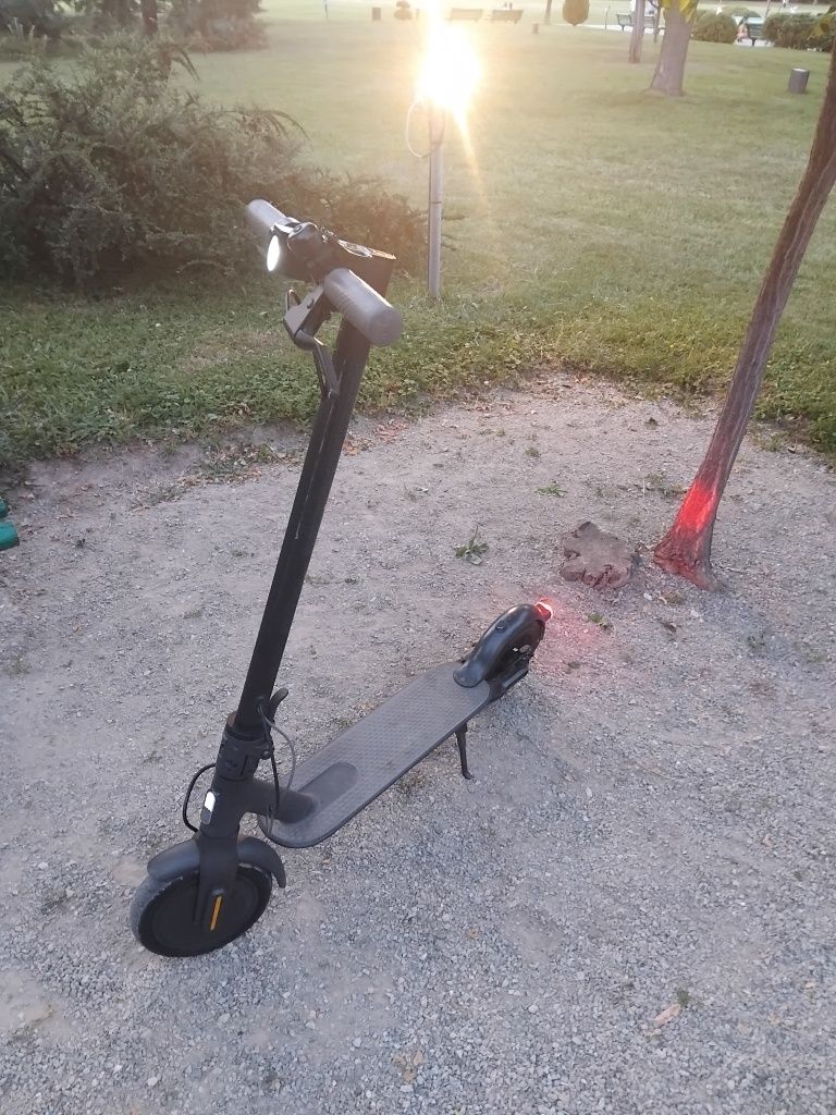 Trotinetă electrică