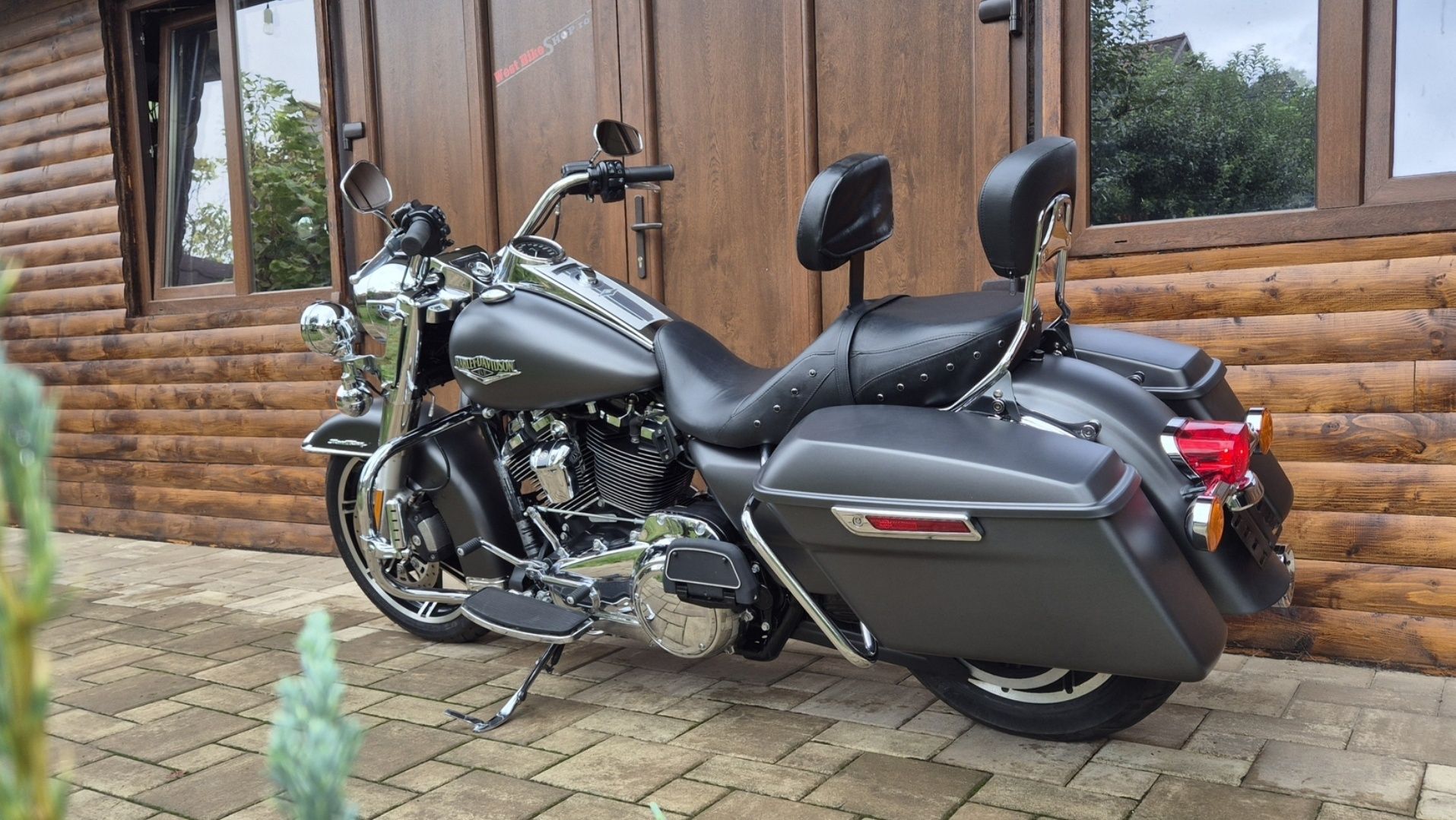 Harley Davidson RoadKing Road King 107ci