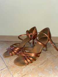 Дамски обувки за Спортни танци - Латина