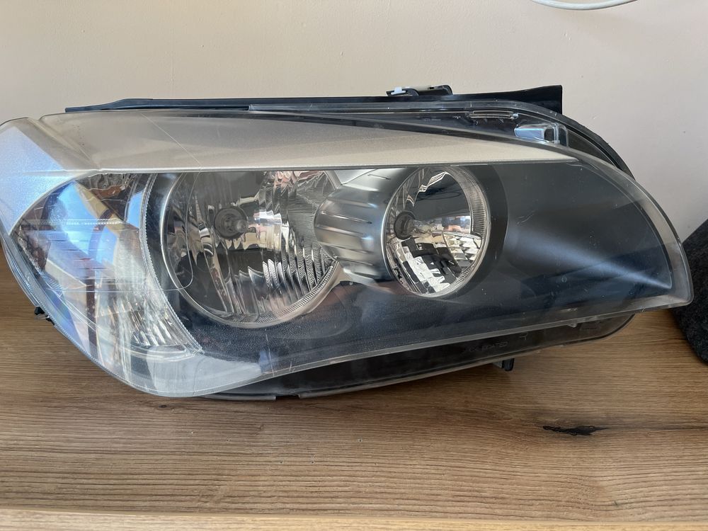 Десен Фар за BMW X1 facelift 2015