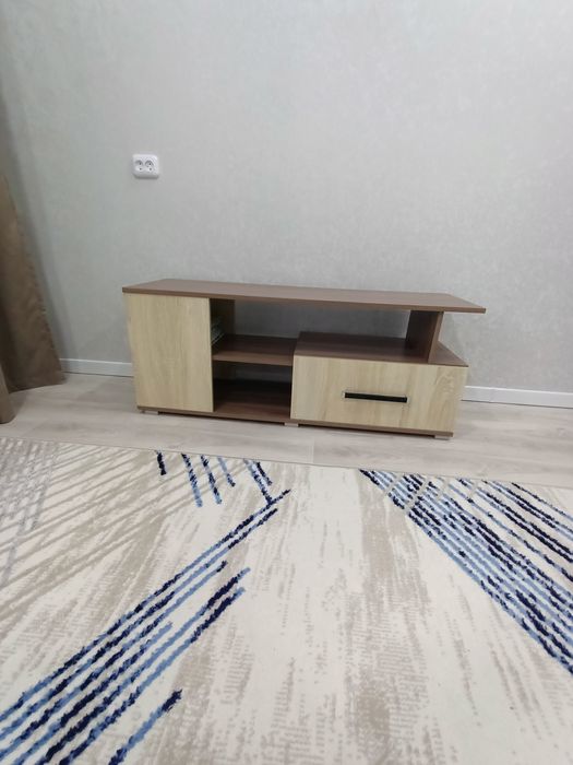 Тумба под телевизор
