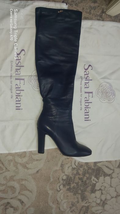 Продам сапоги демисезрнные.высокие чистая кожа размер 38