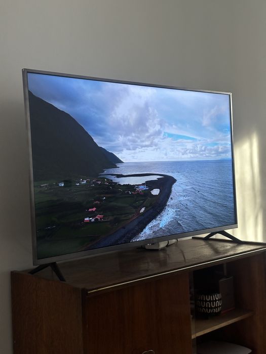 Телевизор Xiaomi 4K, 43 дюйм (109 см) + колонки Edifier в подарок