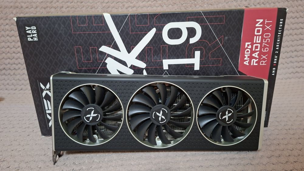 Vind xfx rx 6750xt 12gb nou