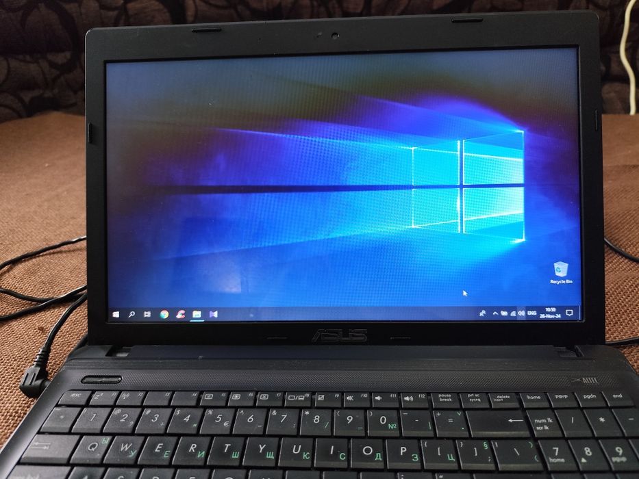 Лаптоп "ASUS_X55VD" - 15.6