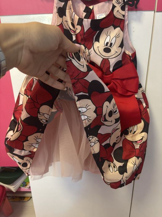 Сатенена рокля HM minnie mouse