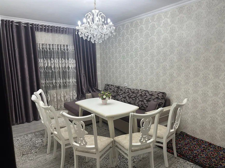 Продаётся с ремонтом 2-х комнатная квартира