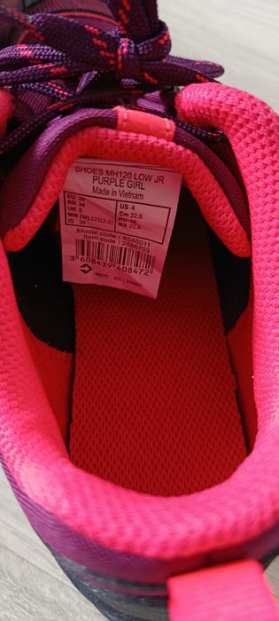 Vând ghete Decathlon măsură 36