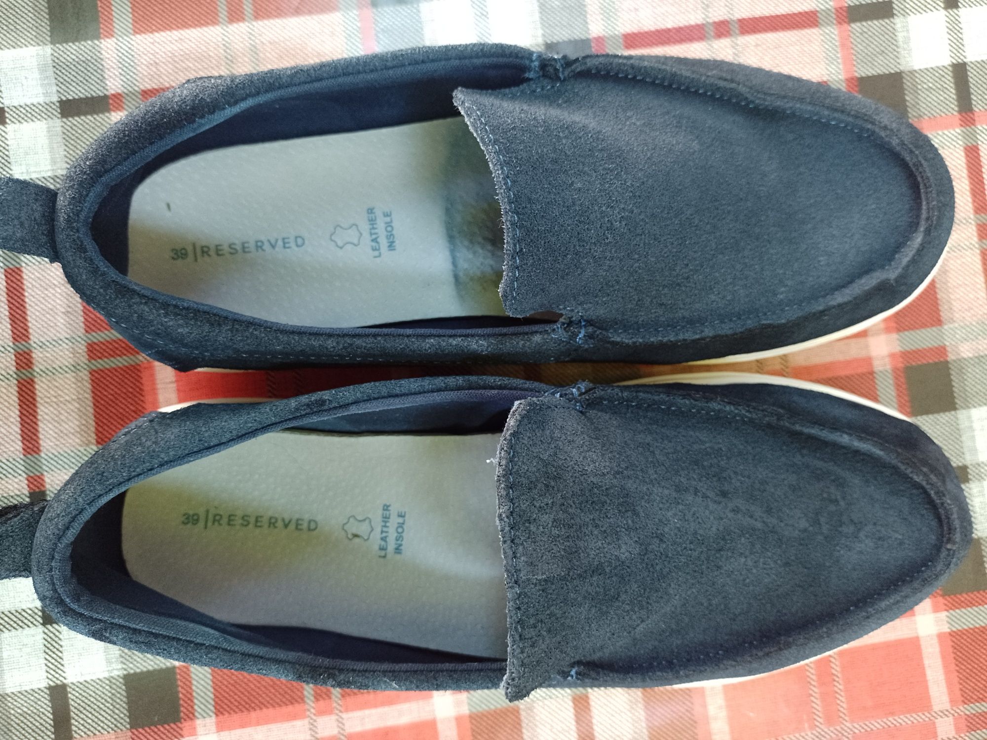 Vând pantofi/mocasini piele băieți