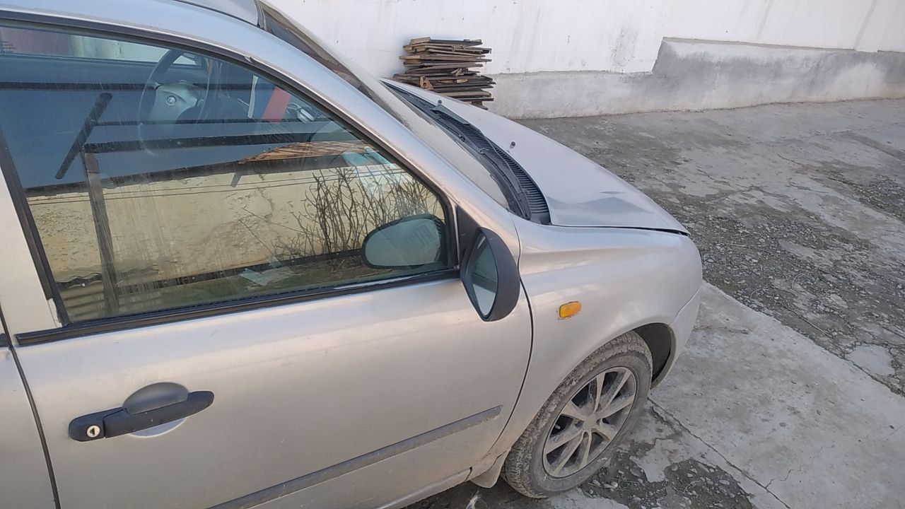 Продаётся машина Лада Калина 2007вып