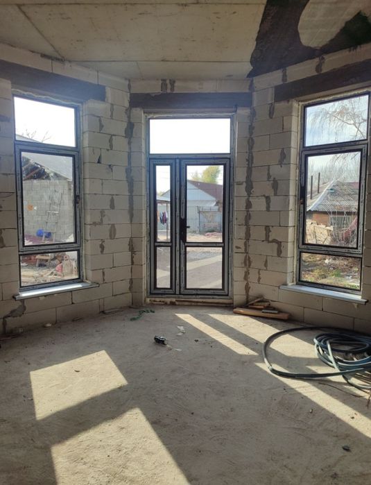 Ремонт пластиковых  окна двери.Сборка установка витражи окна двери