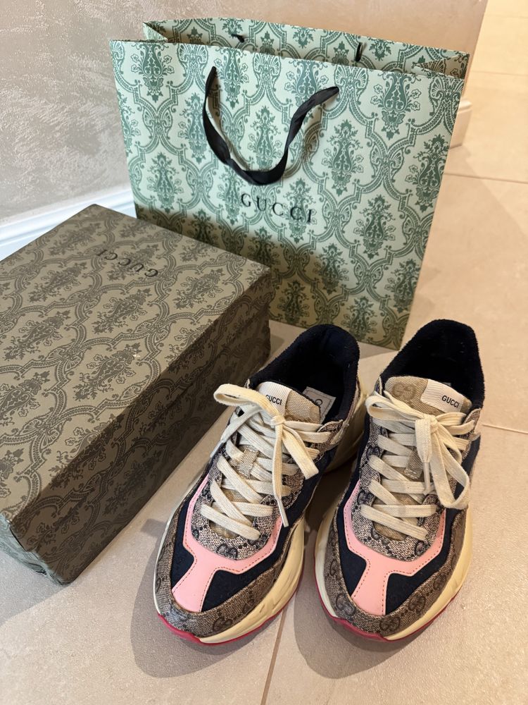 Gucci Ryton sneakers 38