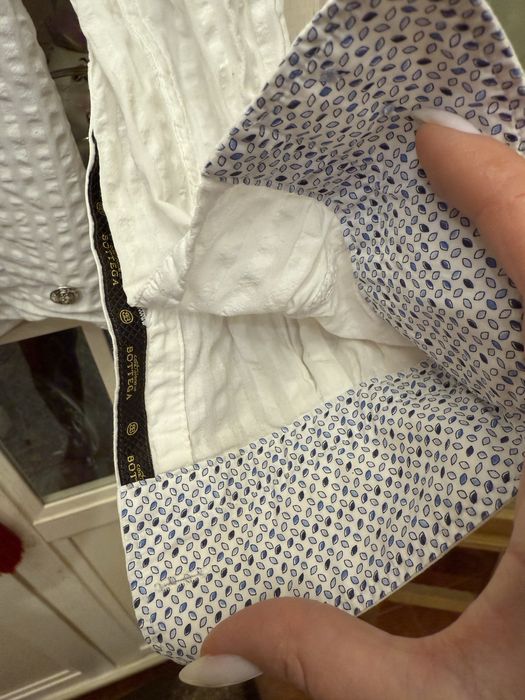 Рубашки в отличном . Размеры указала на фото .