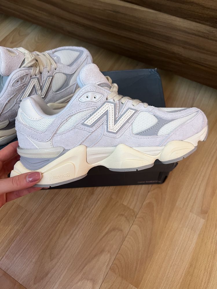 Спортни обувки New Balance 9060 HSA