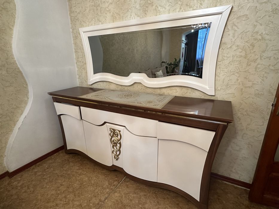 Продам гарнитур для зала в хорошем состояний