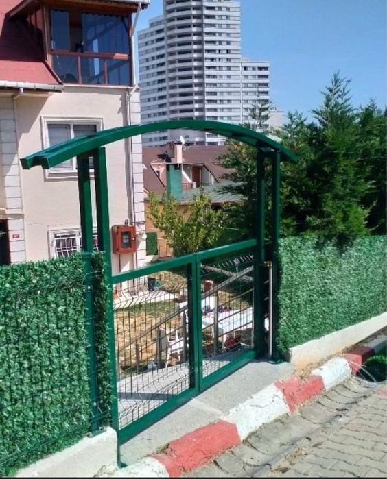 Дворни врати -Пешеходни и Портални - оградни пана - оградни колове