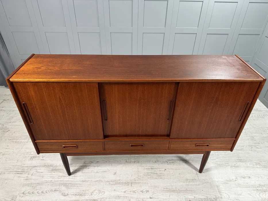 Винтидж датски бюфет от 60-те Д1025-Д