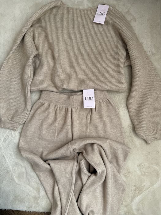 Дамски плетен комплект от LBD