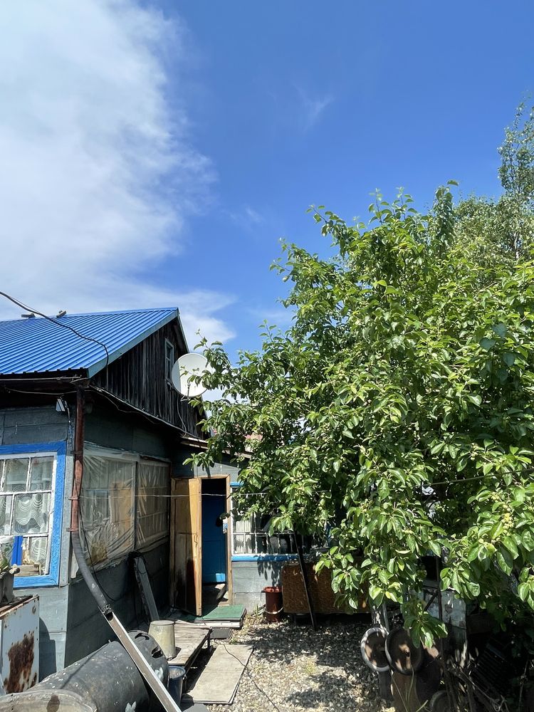 Продаеться дом в Боровом, Озеро в шаговой доступности
