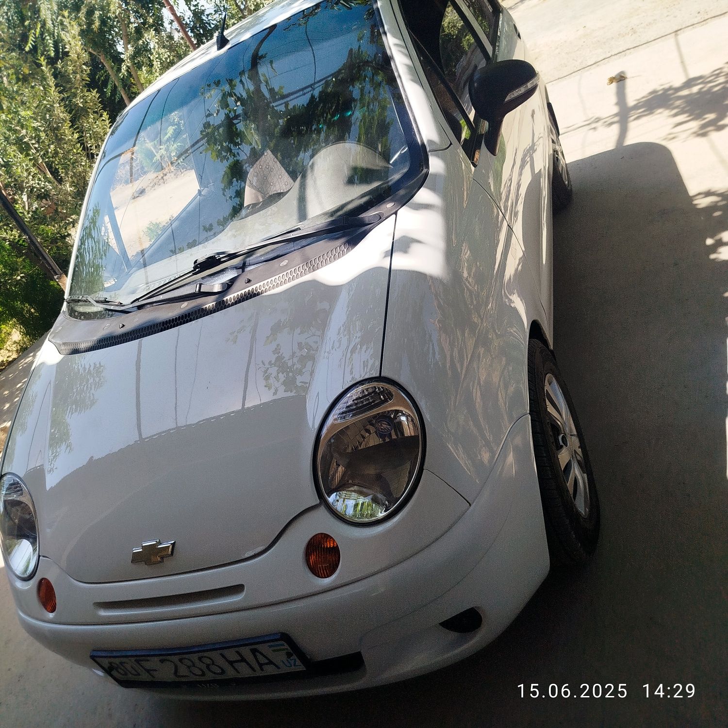 Matiz salondan bir qul minilgan