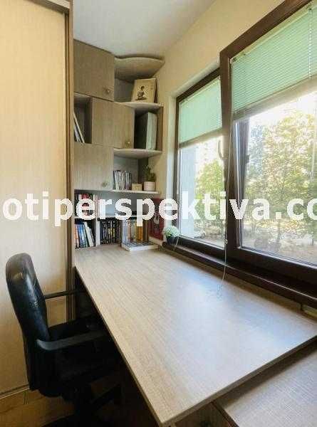 Продава се Многостаен апартамент в Пловдив, Тракия - 86 кв.м за 2033 €/кв.м - Снимка #12
