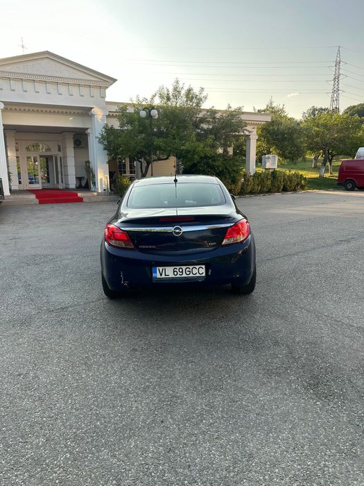 Opel insignia 2011 limousine