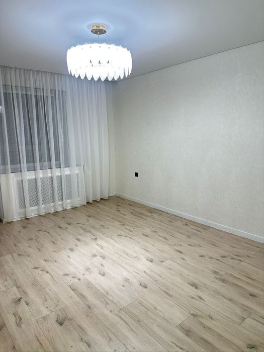 Срочная продажа.2 комн.новой план.