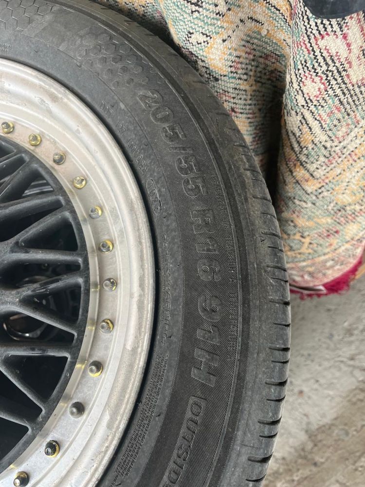 Продам Диски с резиной R16