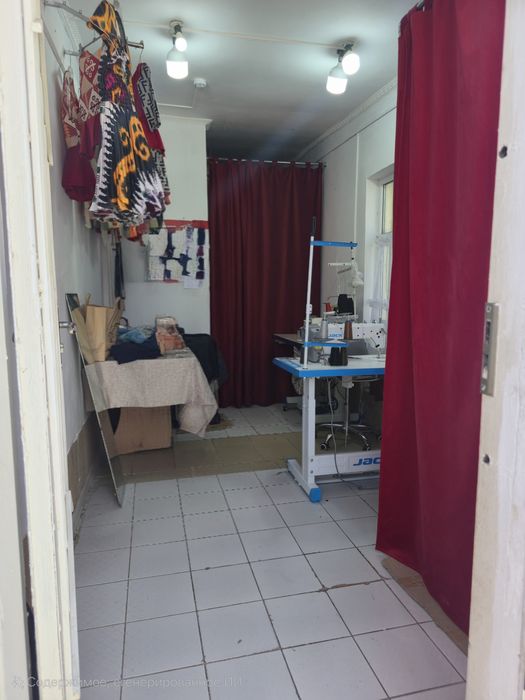 Продаю бутик на рынке Дина напротив Вокзала