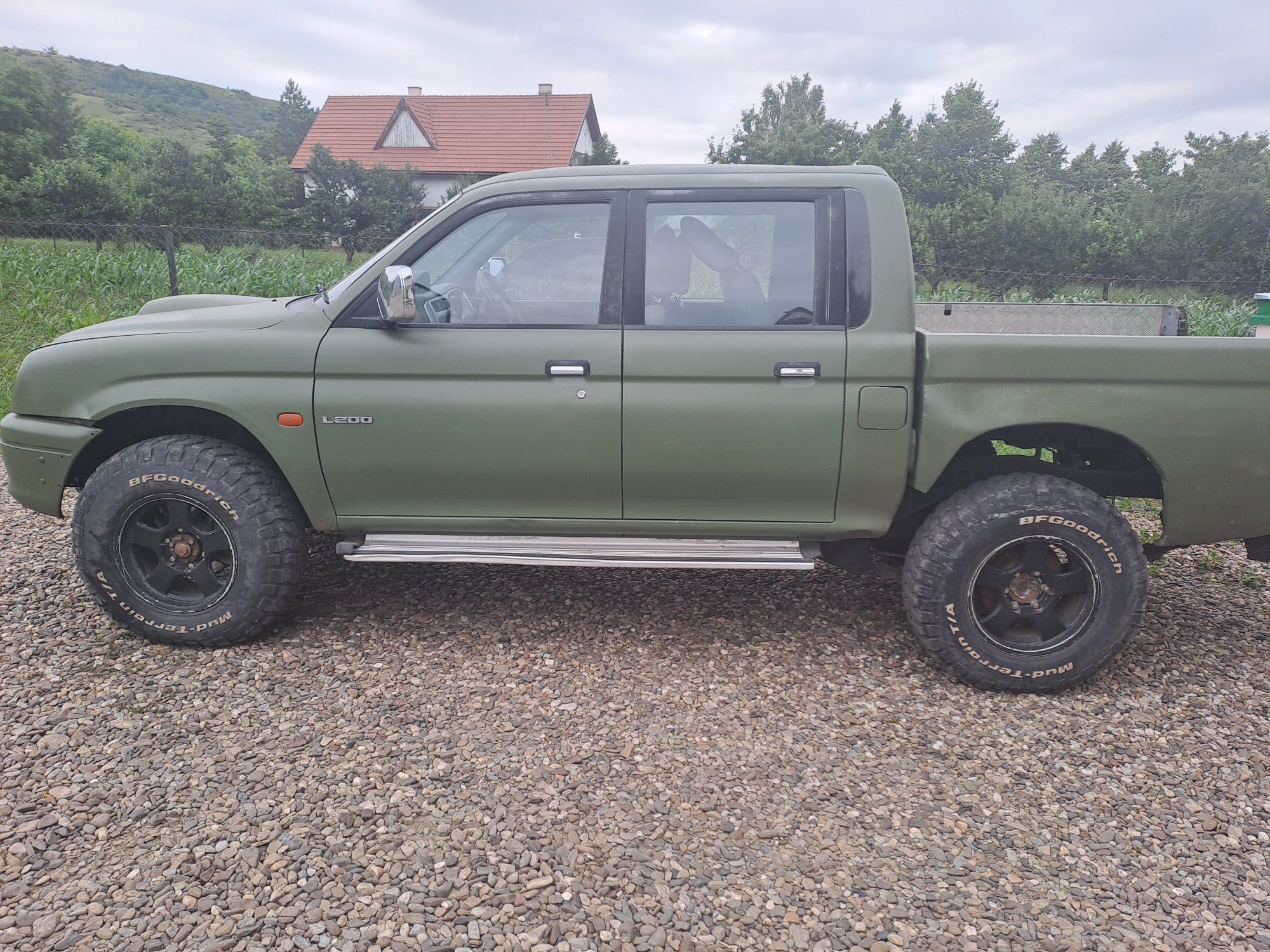 Vand Mitsubishi L200 din 2003