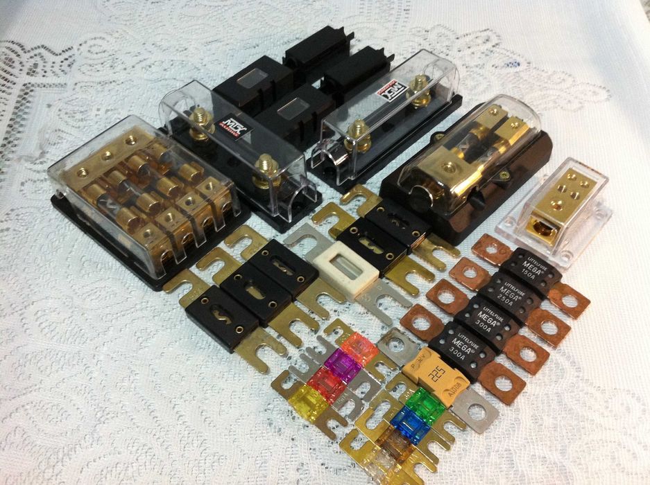 Amplificator Axton max600W/Axton Impact max600W/Sig. ANL125 Amp(statie