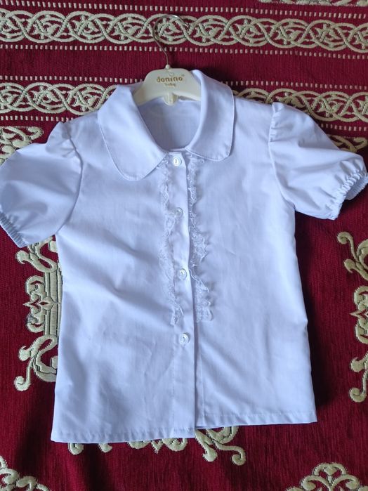 Продам блузку, с короткими рукавами