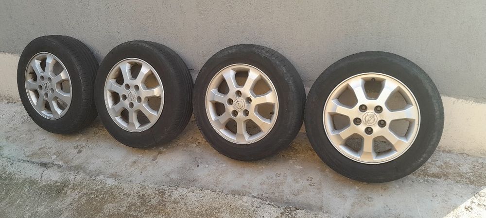 Алуминиеви джанти 5x110  с летни гуми 195/60 15