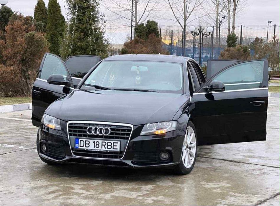 Vând Audi A4  , an 2009