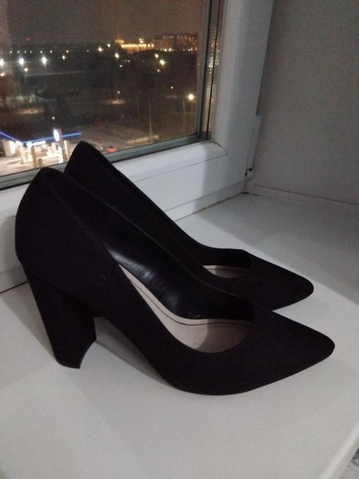 Продам обувь в идеальном состоянии