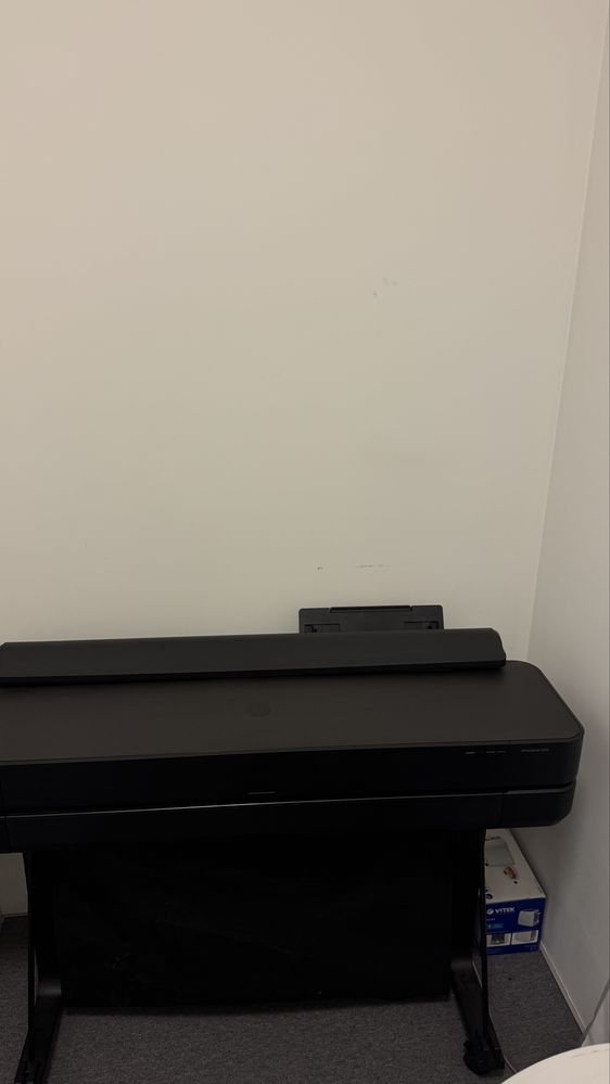 HP DesignJet T650 плоттер