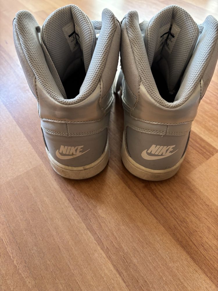 Дамски Маратонки NIKE