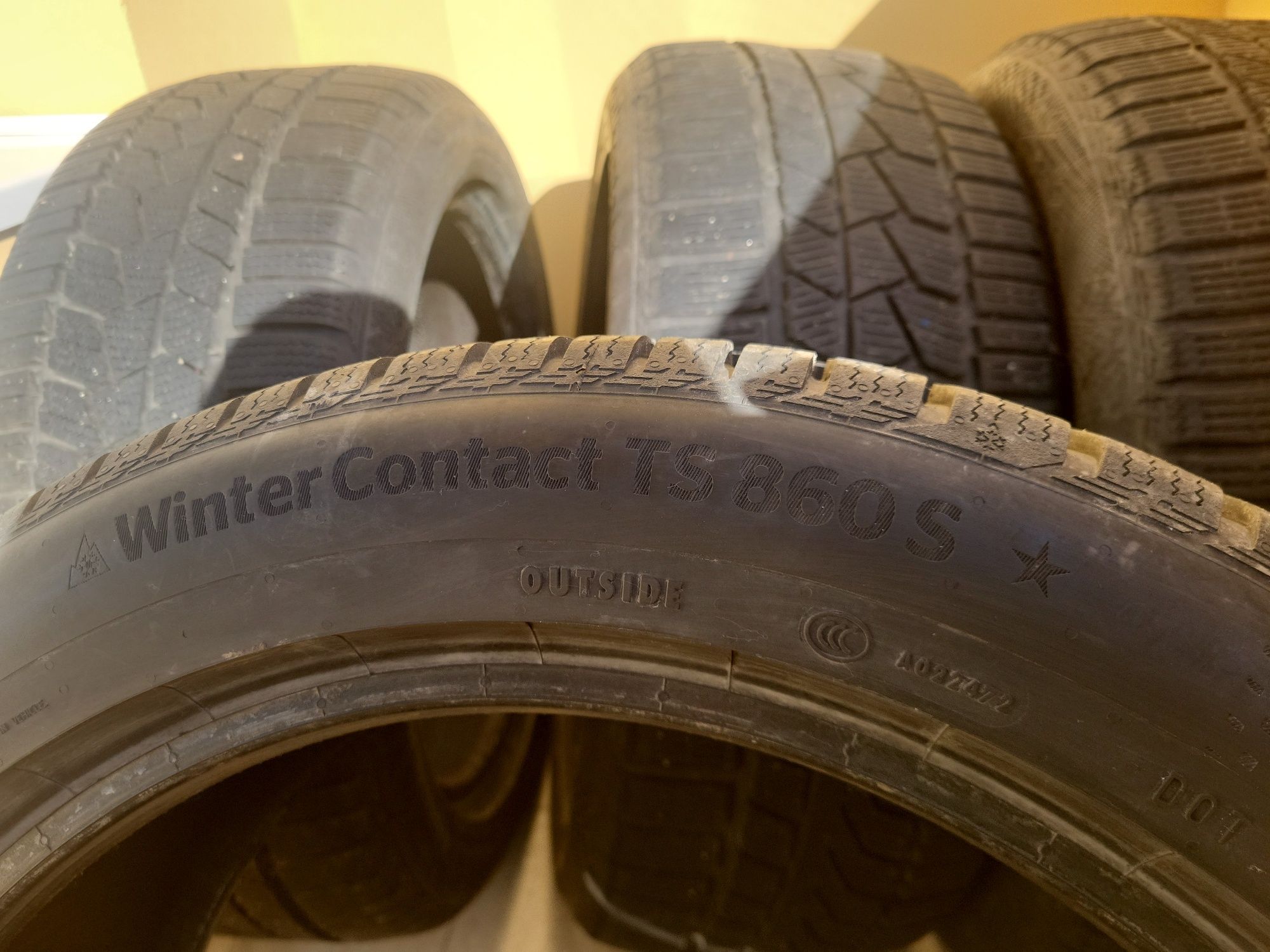 Зимни гуми Continental 225/50/18 DOT4421