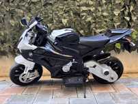Motocicleta electric BMW copii