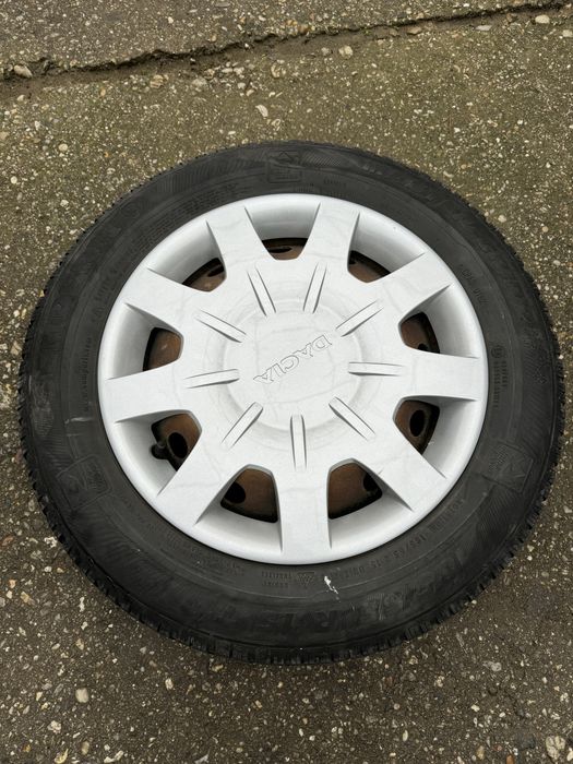 Vând 4 x jante tablă R15 Dacia Logan