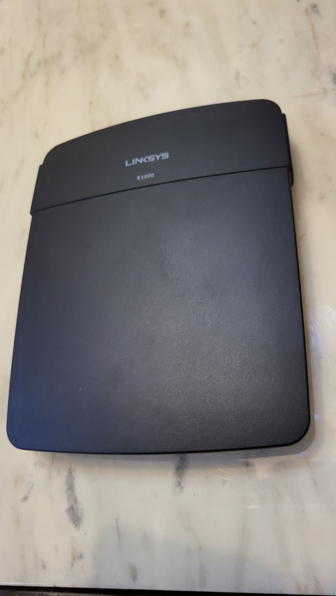Рутер- Linksys E1200, 300Mbps Speed, 2.4GHz, Wireless N,