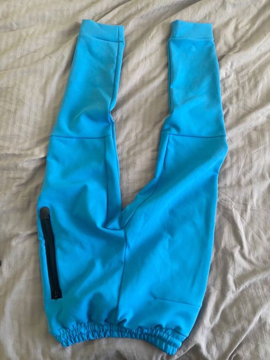 Pantaloni nike tech fleece