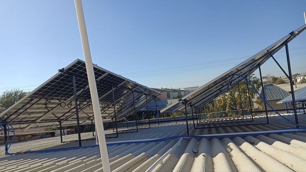Quyosh panellari Ornatish \ Солничные панел Установка