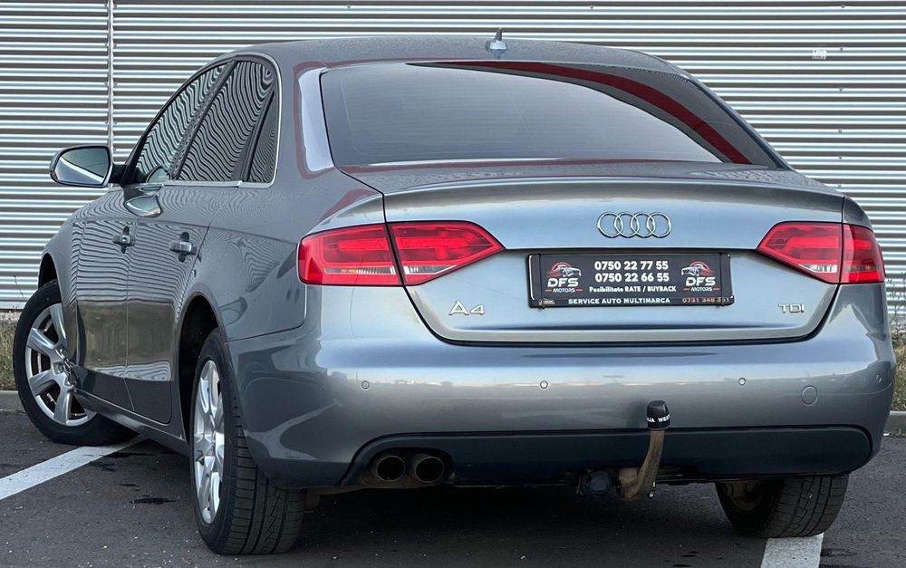 Vând Audi A4 2011 B8 2.0 TDI * LED * berlina stare impecabila urgent